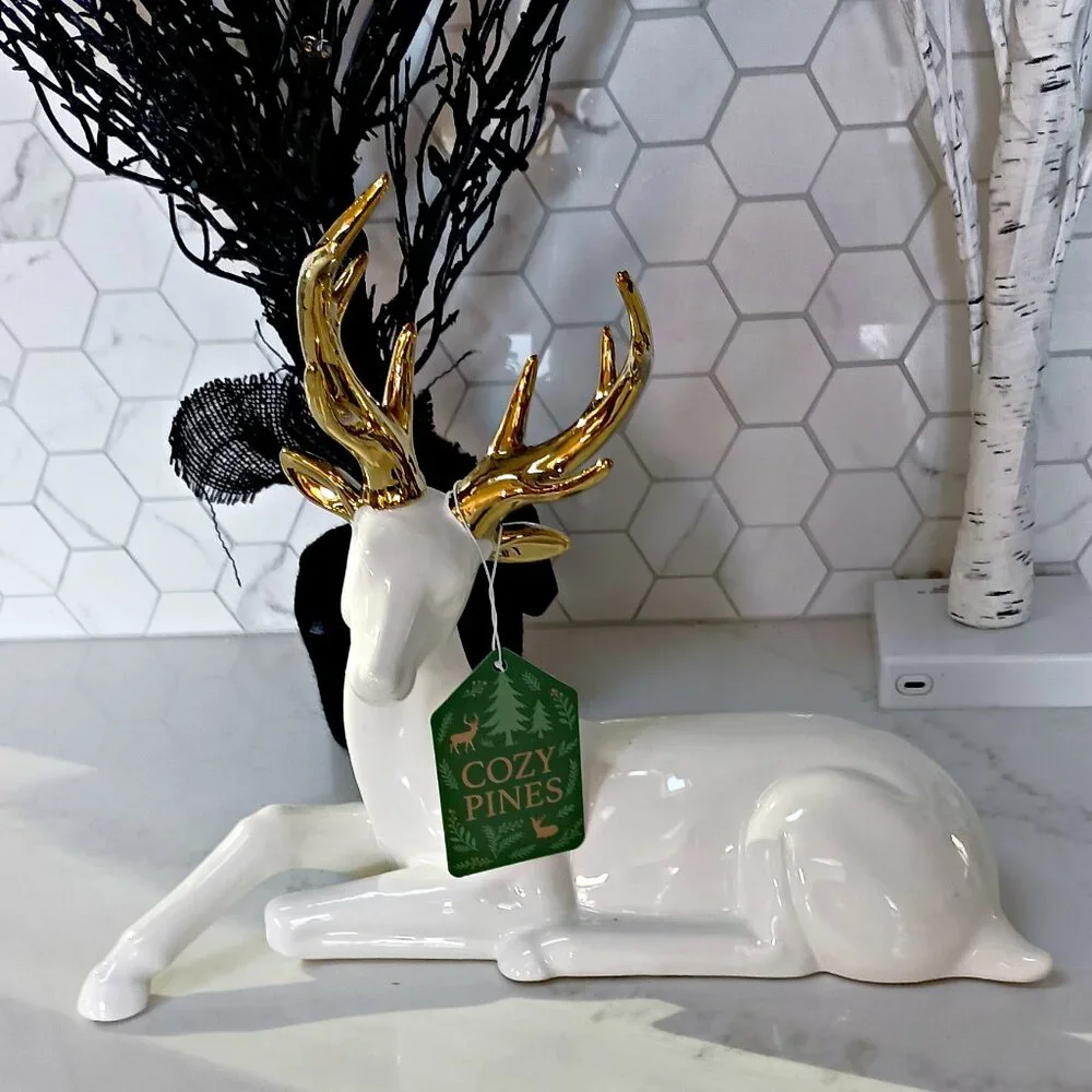 NEW! EXQUISITE GOLD ANTLER DEER DECOR - Picture 4 of 4